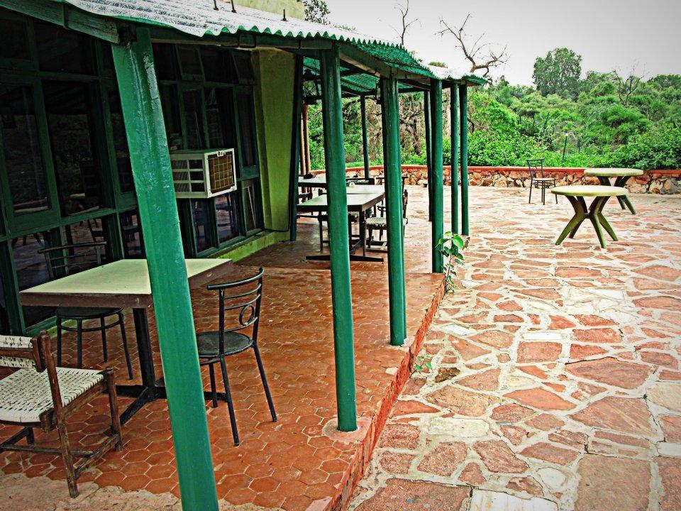 Hotel Bharatpur Ashok Exterior foto